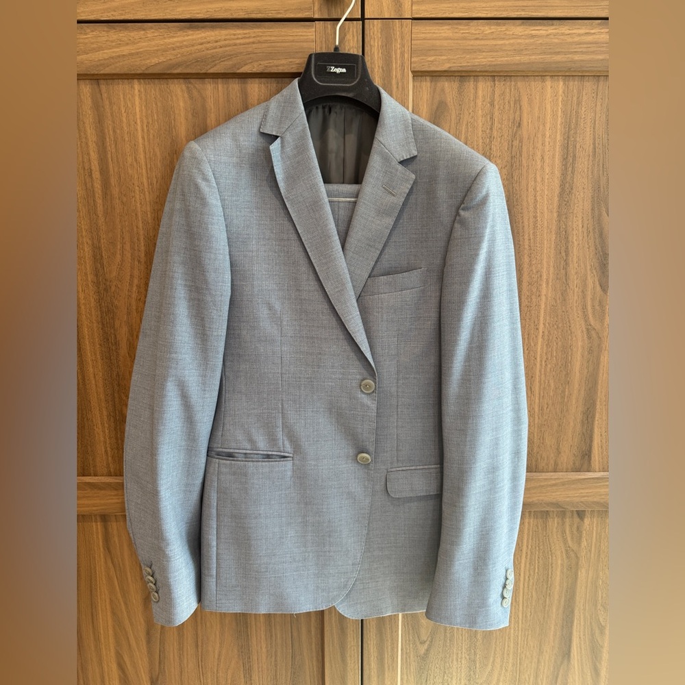 Z Zegna Drop 8 wool suit